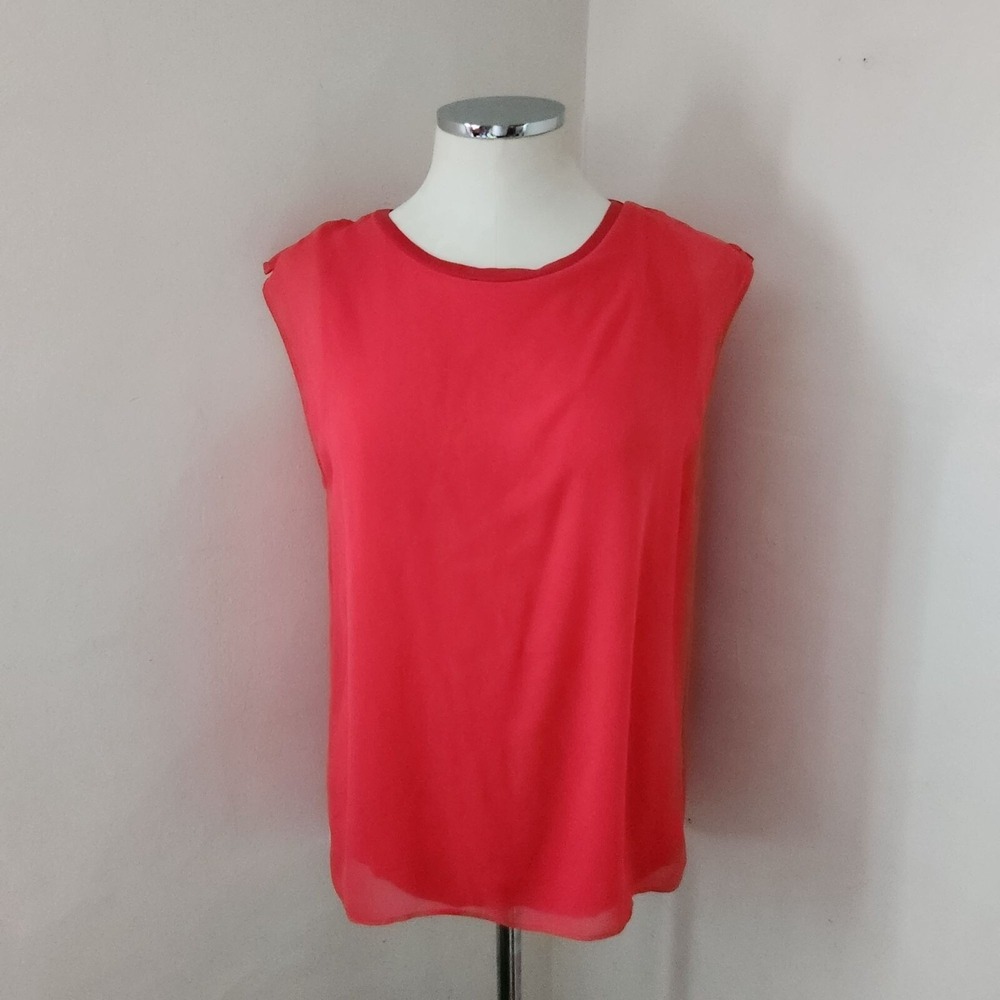 T Tahari Hot PInk Blouse Women's‎ Size Small